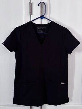 FIGS Black Scrub Top Women's XXS Short Sleeve Two Pockets Technical Collection